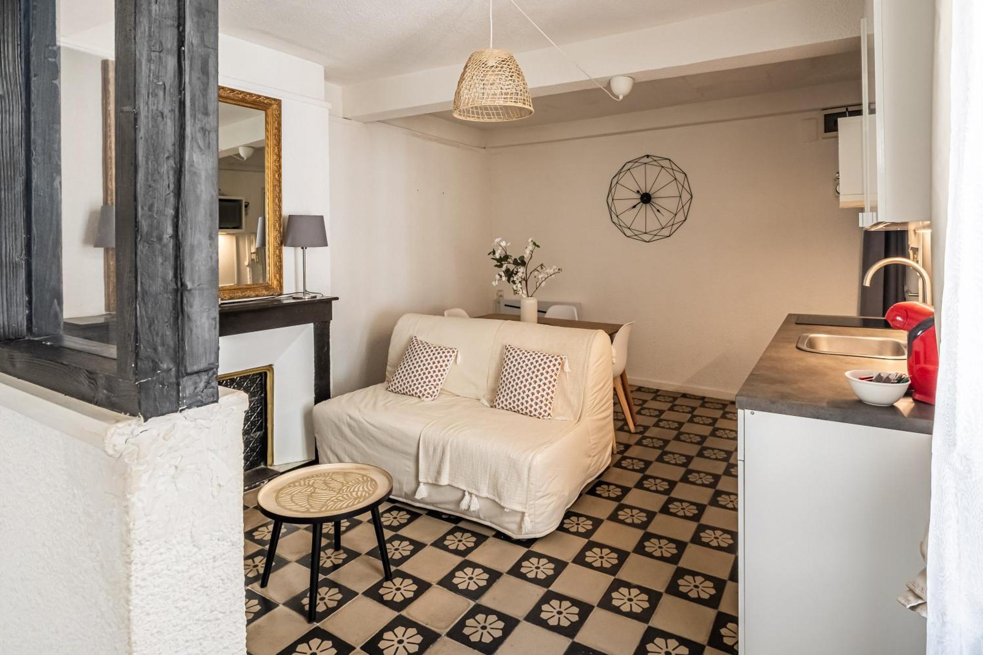 Charmant Studio Rue Droite Narbonne Exteriör bild